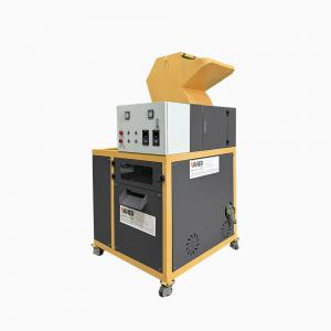 V-C05 Granulatore per fili di rame 80-100 kg/h V-C05 Granulatore per fili di rame 80-100 kg/h
